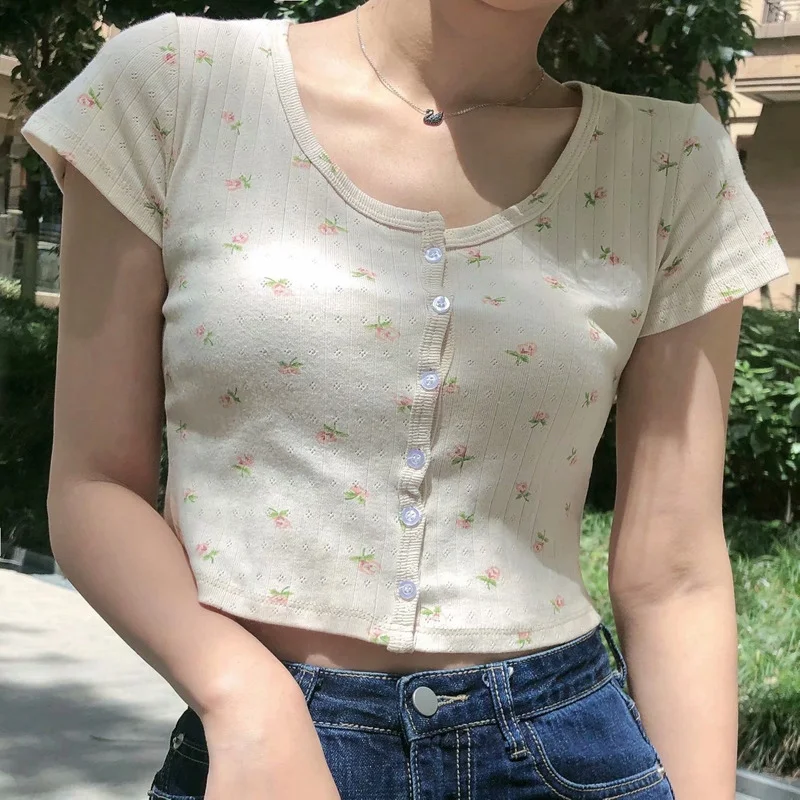 Short Puff Sleeve Flower Printed Lady T-Shirt O Neck Skinny Crop Top Summer Tees All Match Button Vintage Women Bodycon Clothes
Short Puff Sleeve Flower Printed Lady T-Shirt O Neck Skinny Crop Top Summer Tees All Match Button Vintage Women Bodycon Clothes