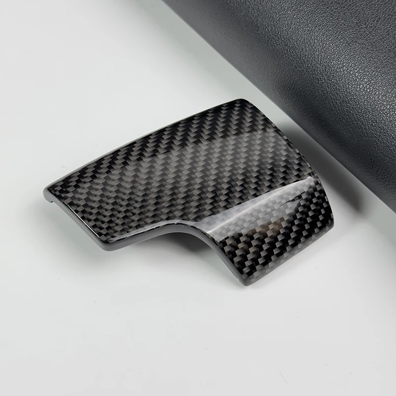 Подходит для Audi A6C7 A6C8 из углеродного волокна и ручки переключения передач Volkswagen DSG, боковая крышка для гандбола
Подходит для Audi A6C7 A6C8 из углеродного волокна и ручки переключения передач Volkswagen DSG, боковая крышка для гандбола