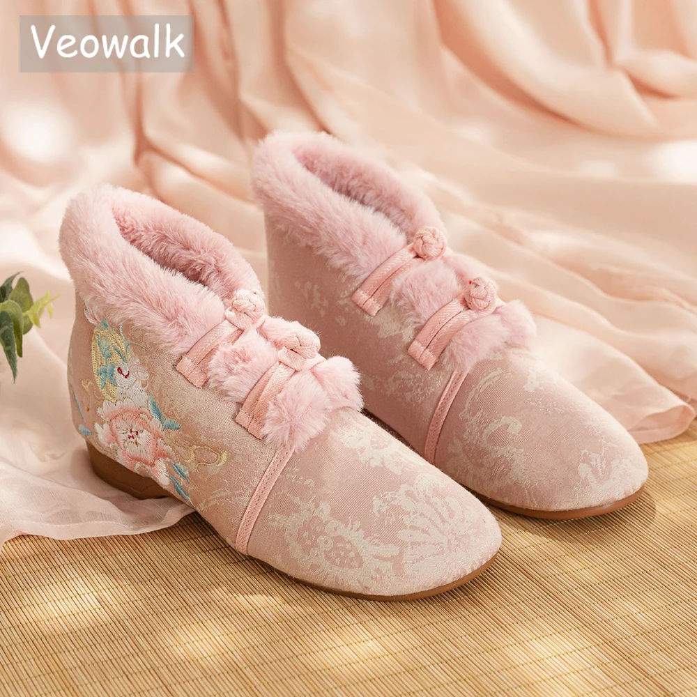

Veowalk Winter Women Warm Faux Fur Jacquard Cotton Short Flat Boots Fuzzy Comfortable Embroidered Shoes Black Pink White Booties