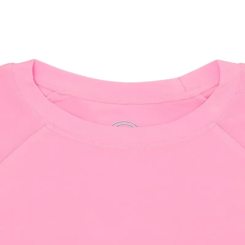 Super Stylish & Comfortably Fitted Women's Rashguard Swim Top, Plus Sizes 4-18, Perfect for Both Beach Vacations & Pool Parties.
Super Stylish & Comfortably Fitted Women's Rashguard Swim Top, Plus Sizes 4-18, Perfect for Both Beach Vacations & Pool Parties.