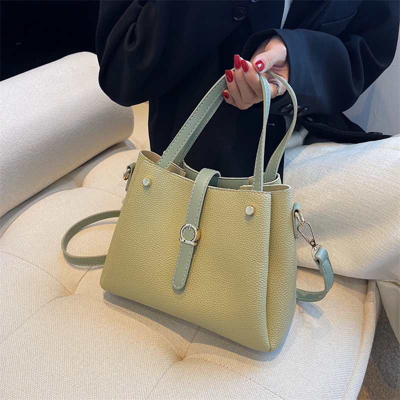 Adjustable Strap Purses And Handbags Luxury Designer Shoulder Bags For Women 2022 Luxury Handbags Wholesale Totes Women Bucket
Adjustable Strap Purses And Handbags Luxury Designer Shoulder Bags For Women 2022 Luxury Handbags Wholesale Totes Women Bucket