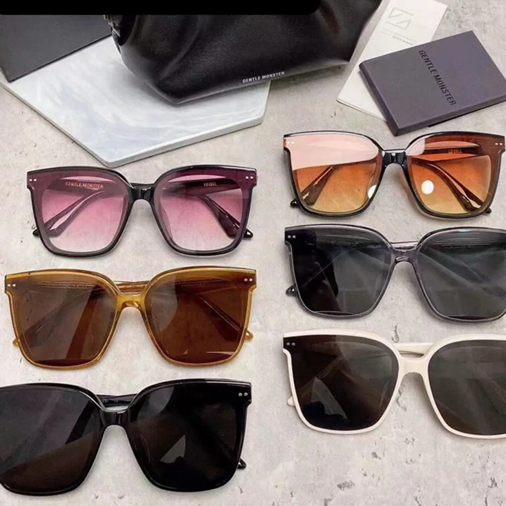Gentle Monster Sunglasses For Men Women 2021 Vintage Luxury Brand Designer Trending LOCELL UV400 Acetate LO CELL Sun Glasses
Gentle Monster Sunglasses For Men Women 2021 Vintage Luxury Brand Designer Trending LOCELL UV400 Acetate LO CELL Sun Glasses