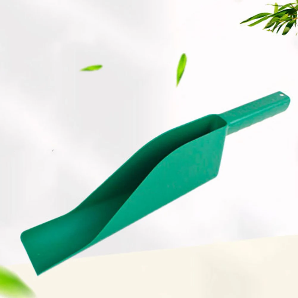 Getter Gutter Scoop Gutter Cleaning Tool Scoop for Roof and Gutters Flex Fit Design Efficient Dirt and Debris Removal
Getter Gutter Scoop Gutter Cleaning Tool Scoop for Roof and Gutters Flex Fit Design Efficient Dirt and Debris Removal