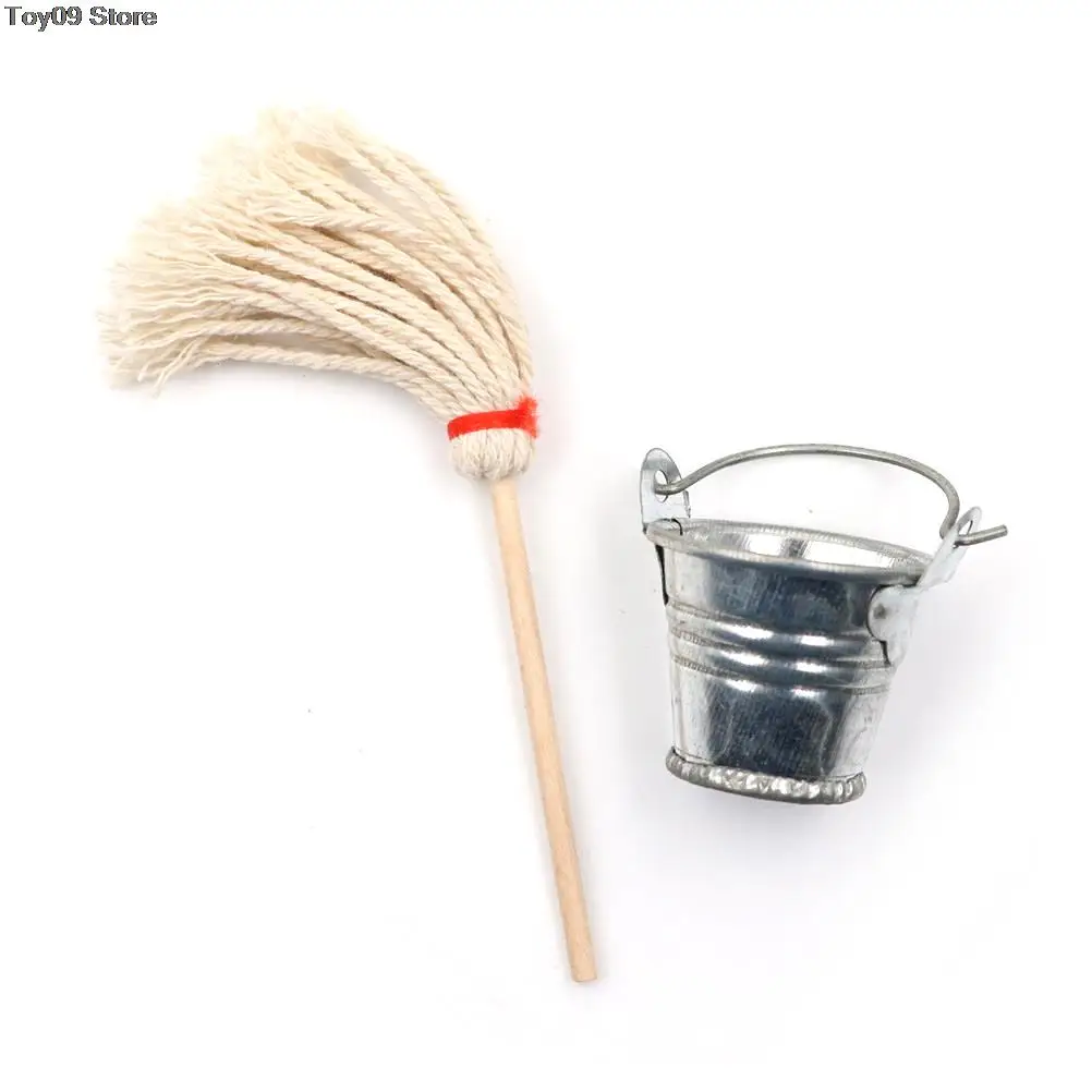 2020 Scale 1:12 Dollhouse Miniature Kitchen Garden Mop Bucket Classic Pretend Play Furniture Cute Toys Creative Gifts Presents
2020 Scale 1:12 Dollhouse Miniature Kitchen Garden Mop Bucket Classic Pretend Play Furniture Cute Toys Creative Gifts Presents