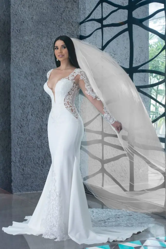 New Beach Lace Long Sleeves Mermaid Wedding Dresses Appliqued Sweep Train Wedding Dress Spanish Bridal Gowns Vestido De Novia
New Beach Lace Long Sleeves Mermaid Wedding Dresses Appliqued Sweep Train Wedding Dress Spanish Bridal Gowns Vestido De Novia