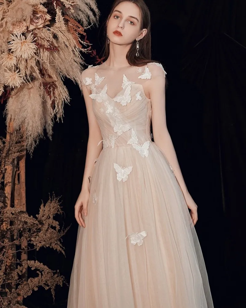 Angel Custom Champagne Tulle A-Line Evening Dress 3D Butterfly Appliques Formal Evening O-Neck Floor-Length Prom Gowns 
Angel Custom Champagne Tulle A-Line Evening Dress 3D Butterfly Appliques Formal Evening O-Neck Floor-Length Prom Gowns