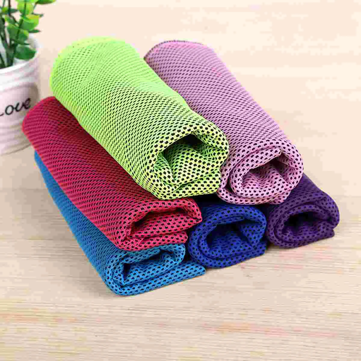 Super Absorbent Sports Towels Summer Outdoor Sweat Fitness Swimming Travel Cold Towel(27X77cm, Green)
Super Absorbent Sports Towels Summer Outdoor Sweat Fitness Swimming Travel Cold Towel(27X77cm, Green)