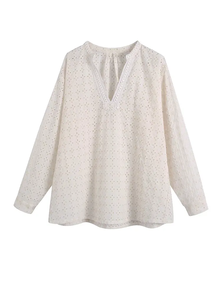 Nlzgmsj ZBZA 2022 Fashion Embroidery Hollow Out Summer Women Casual Blouses Deep V Neck Drop Shoulder Loose Tops Female 202202
Nlzgmsj ZBZA 2022 Fashion Embroidery Hollow Out Summer Women Casual Blouses Deep V Neck Drop Shoulder Loose Tops Female 202202