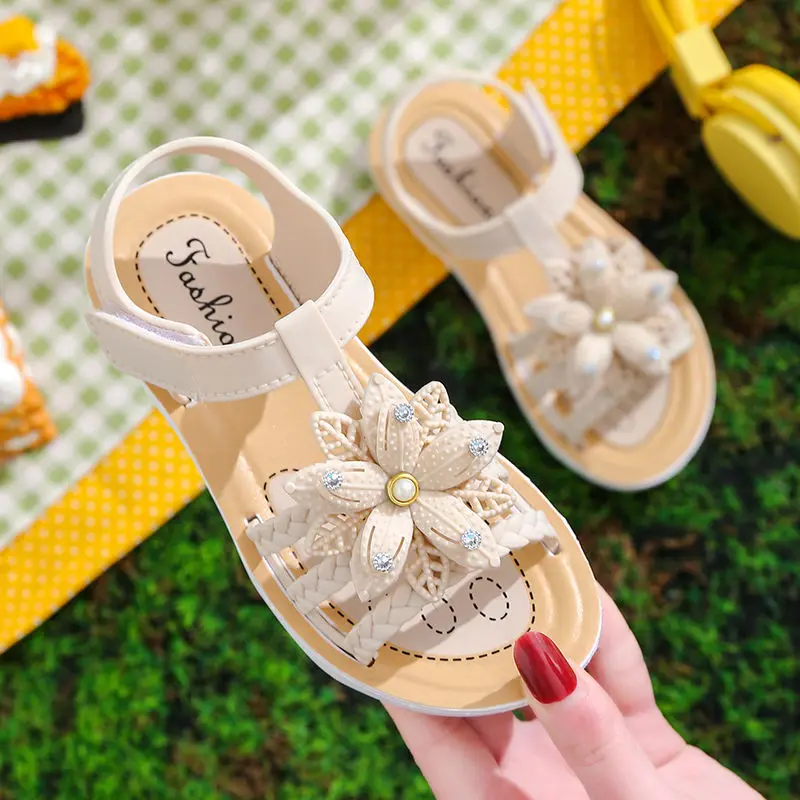 Toddler Girl Shoes 2022 New Summer Fashion Sandals Children Princess Solid Color Shoes Non Slip Comfortable Girls Sandals
Toddler Girl Shoes 2022 New Summer Fashion Sandals Children Princess Solid Color Shoes Non Slip Comfortable Girls Sandals