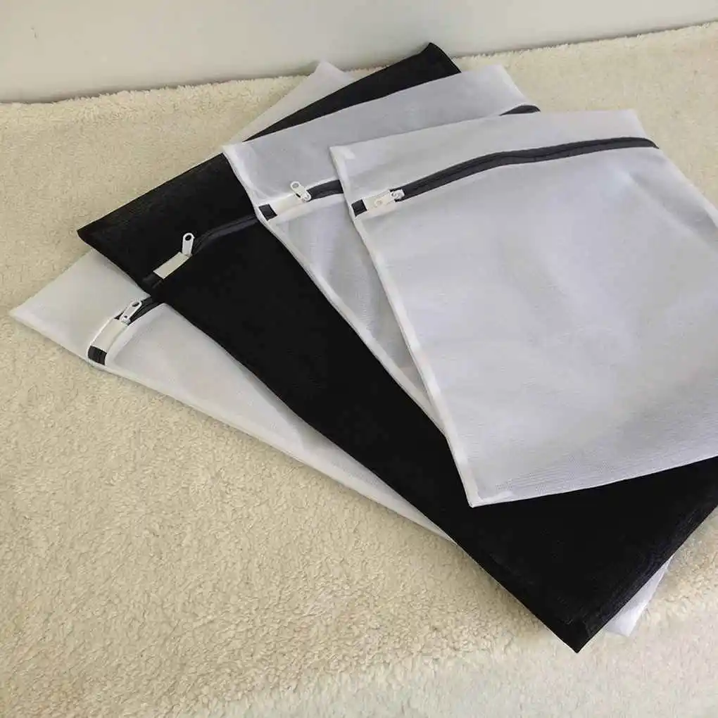 Brand new Laundry Wash Bag Delicate Mesh Lingerie Bra Washing Bag Blouse Underwear Dry Wash 4 in 1 set(2 Medium+2 Large) Newest
Brand new Laundry Wash Bag Delicate Mesh Lingerie Bra Washing Bag Blouse Underwear Dry Wash 4 in 1 set(2 Medium+2 Large) Newest