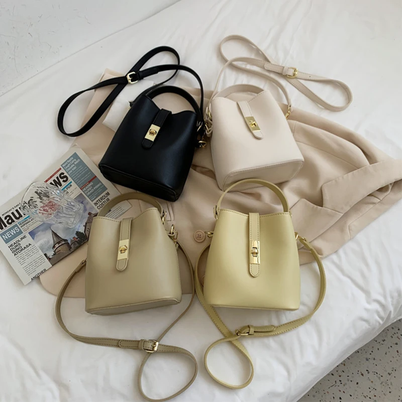 Ellovado Vintage Tote Bag Elegant Luxury Women's Small Bucket Handbags For Ladies Commuter Designer PU Chic Simple Composite Bag
Ellovado Vintage Tote Bag Elegant Luxury Women's Small Bucket Handbags For Ladies Commuter Designer PU Chic Simple Composite Bag