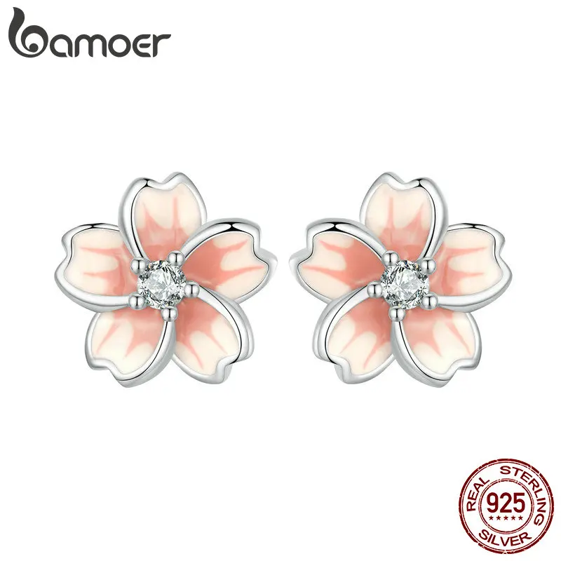 Серьги-гвоздики BAMOER с розовой эмалью и вишневым цветущие серьги из стерлингового серебра 925 пробы с чешским цветком и платиновым покрытием для женщин и девочек
Серьги-гвоздики BAMOER с розовой эмалью и вишневым цветущие серьги из стерлингового серебра 925 пробы с чешским цветком и платиновым покрытием для женщин и девочек