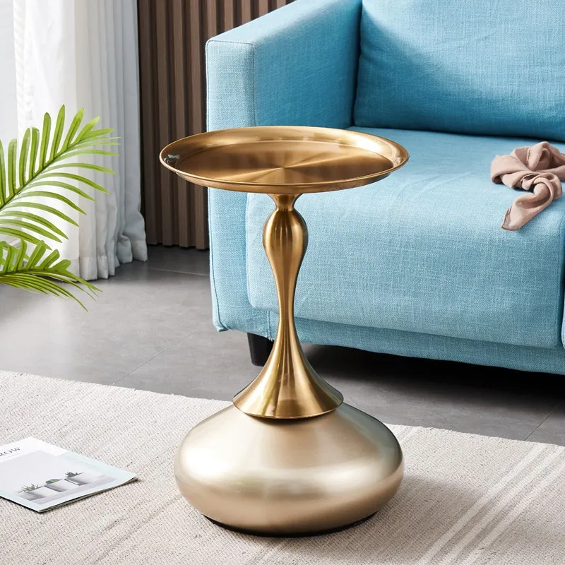 Modern Portable Coffee Table Service Center Dressing Luxury Coffee Table for Living Room Removable Beistelltisch Home Furniture
Modern Portable Coffee Table Service Center Dressing Luxury Coffee Table for Living Room Removable Beistelltisch Home Furniture
