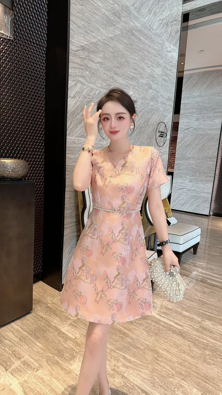 2023 spring and summer women's clothing fashion new Beaded Dress 0511
2023 spring and summer women's clothing fashion new Beaded Dress 0511