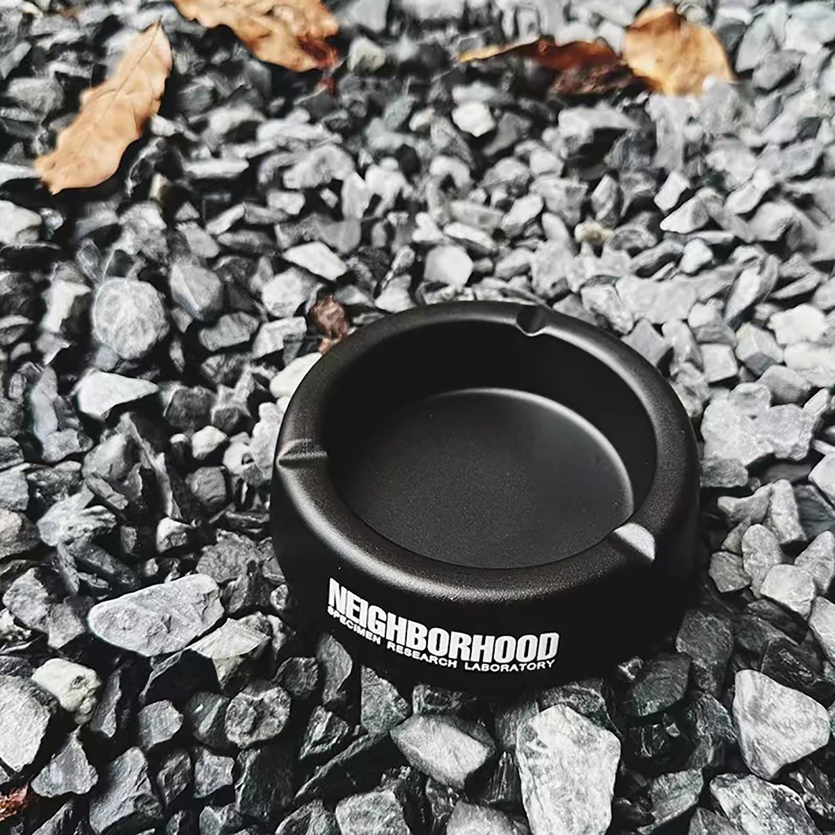 NBHD Tide brand stainless steel ashtray home personality trend windproof smoke cup anti-fall ashtray
NBHD Tide brand stainless steel ashtray home personality trend windproof smoke cup anti-fall ashtray