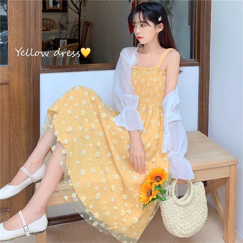 Fairy Two Piece Dress Sets Women Daisy Floral Suspender Dress&Chiffon Sunscreen Shirt 2 Piece Sets New Summer Women 2pc Outfits
Fairy Two Piece Dress Sets Women Daisy Floral Suspender Dress&Chiffon Sunscreen Shirt 2 Piece Sets New Summer Women 2pc Outfits