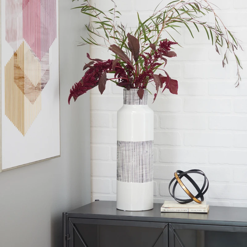 Handmade White Ceramic Vase with Grey Striped Accents Aesthetic vase Vases for centerpieces for weddings Room decor Vase for flo
Handmade White Ceramic Vase with Grey Striped Accents Aesthetic vase Vases for centerpieces for weddings Room decor Vase for flo