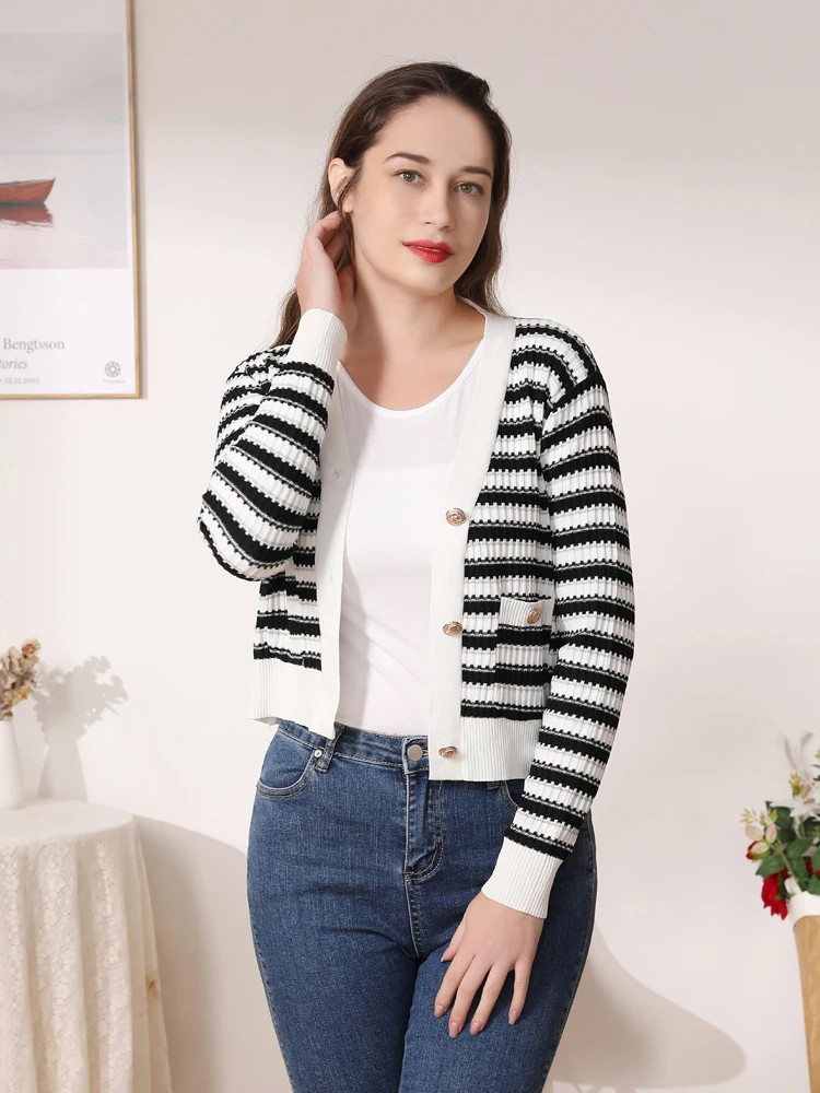 

Summer Cardigan Women Outerwear Tricot Cropped Knitwear Crochet Top Black Sweater Knitted Ladies Sweaters Cardigans Woman V-neck