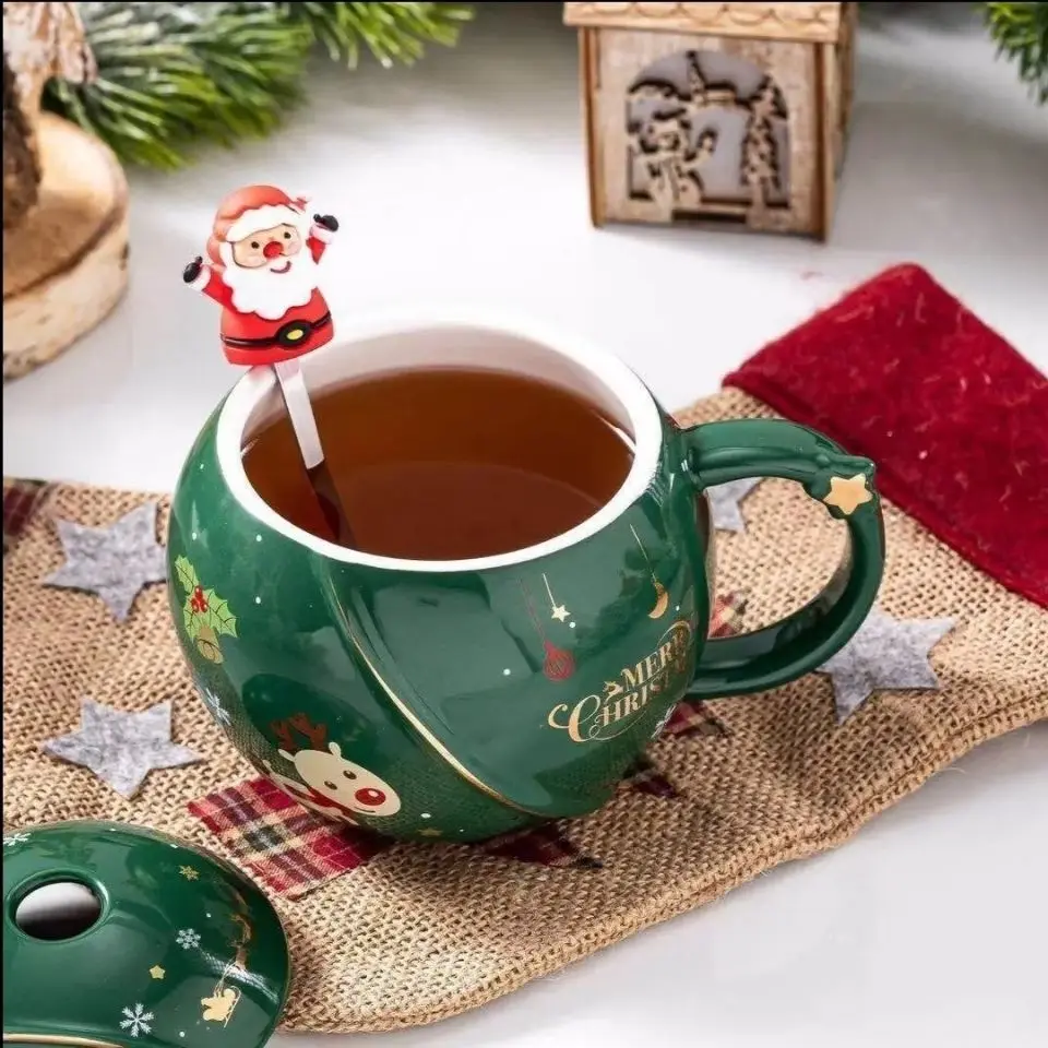 Christmas Cup with Spoon and Lid Ceramic Cups Mugs Gifts Cute Students and Couples Drinking Cups Drinkware Coffee Mug
Christmas Cup with Spoon and Lid Ceramic Cups Mugs Gifts Cute Students and Couples Drinking Cups Drinkware Coffee Mug