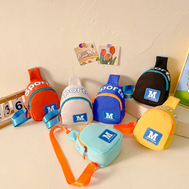 Toddler Kids Letter Pattern Chest Bag Little Boys Sling Children Shoulder Bag Knapsack Crossbody Purse For Baby Boys Accessory
Toddler Kids Letter Pattern Chest Bag Little Boys Sling Children Shoulder Bag Knapsack Crossbody Purse For Baby Boys Accessory