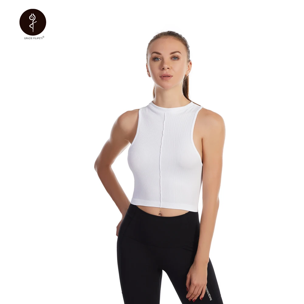 Spring and summer new hot-selling solid color sleeveless knitted round neck top thin knitted bottoming vest sports vest women
Spring and summer new hot-selling solid color sleeveless knitted round neck top thin knitted bottoming vest sports vest women