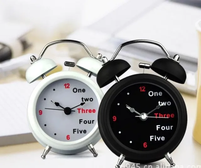 New Arrival Classic Number/English Retro Double Bell w/night light Desk Table Alarm Clock Free Shipping & Wholesale
New Arrival Classic Number/English Retro Double Bell w/night light Desk Table Alarm Clock Free Shipping & Wholesale