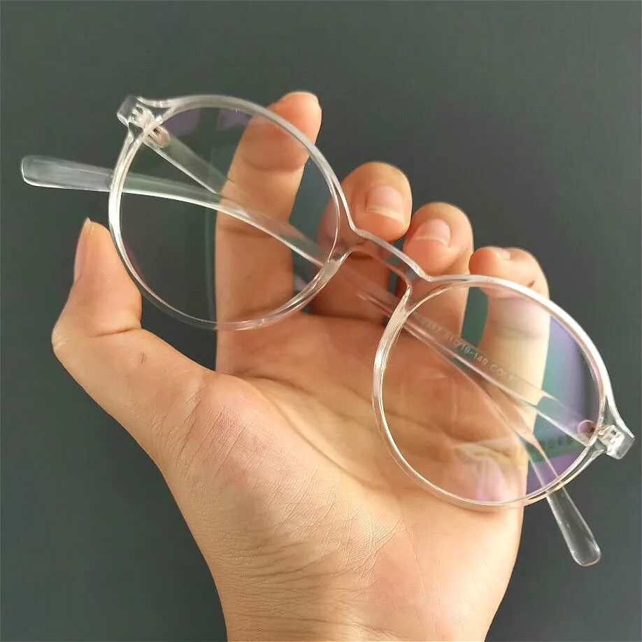 2022 Women Glasses Frame Men Eyeglasses Frame Vintage Round Clear Lens Glasses Optical Spectacle Frame Transparent 
2022 Women Glasses Frame Men Eyeglasses Frame Vintage Round Clear Lens Glasses Optical Spectacle Frame Transparent