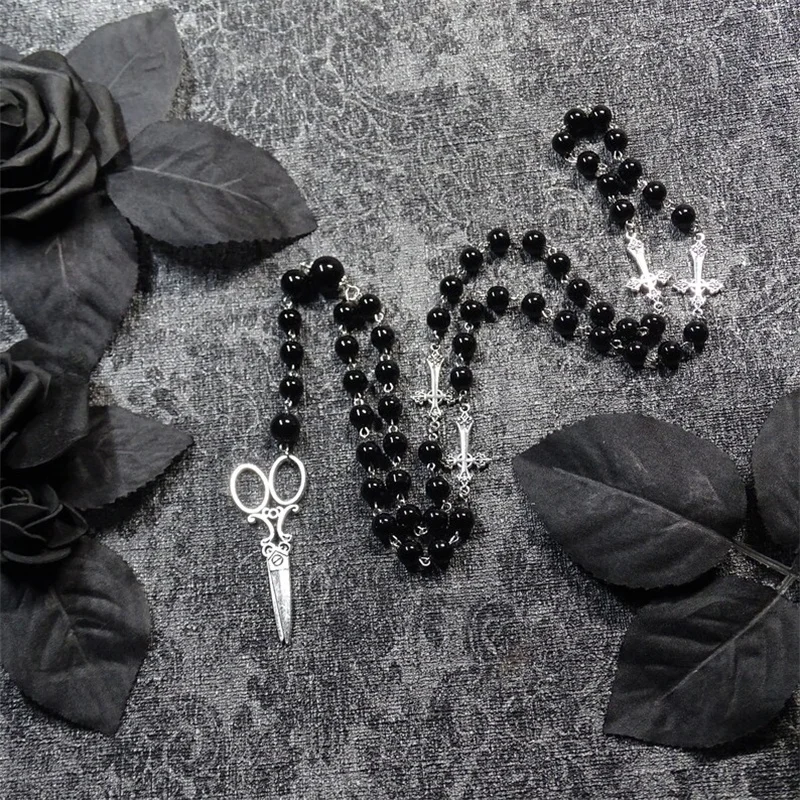 Vintage Scissor Black Cross Rosary Gothic Edward Scissor Long Pendant Necklace Victorian Aesthetic Wedding Party Jewelry Gift
Vintage Scissor Black Cross Rosary Gothic Edward Scissor Long Pendant Necklace Victorian Aesthetic Wedding Party Jewelry Gift