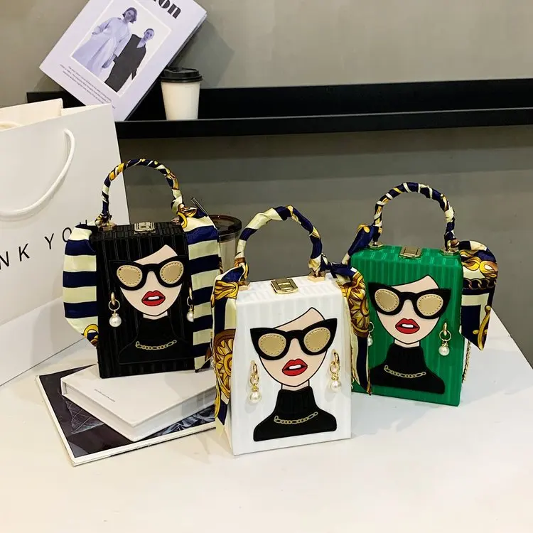 Fashion Popular Splicing Beauty Box Dinner Bag 2023 New Portable Women's Bag Korean Version of Temperament Chain Shoulder Bag
Fashion Popular Splicing Beauty Box Dinner Bag 2023 New Portable Women's Bag Korean Version of Temperament Chain Shoulder Bag