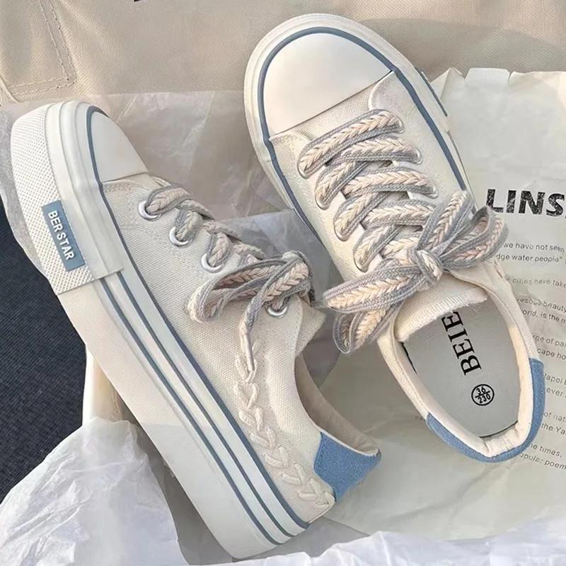 Platform Vulcanized Shoes Women Canvas Skate Shoes Casual Flats Sneakers Female Fashion Comfort Slip-on Sneakers Zapatos Mujer
Platform Vulcanized Shoes Women Canvas Skate Shoes Casual Flats Sneakers Female Fashion Comfort Slip-on Sneakers Zapatos Mujer