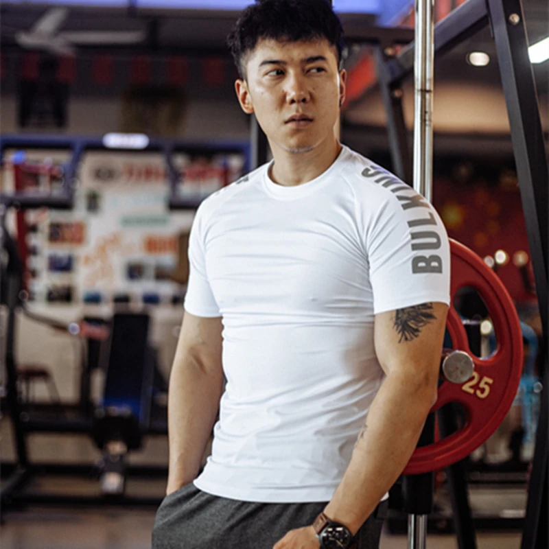 New Men's Sports Tight Short Sleeve Fitness Running Mountaineering T-shirt Fashion Printed Breathable Quick Dry Training Clothes
New Men's Sports Tight Short Sleeve Fitness Running Mountaineering T-shirt Fashion Printed Breathable Quick Dry Training Clothes
