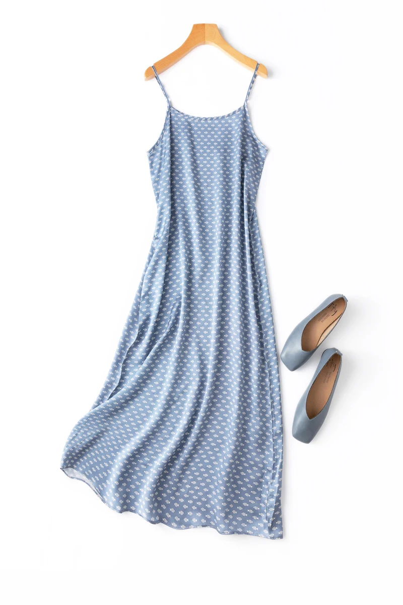 Sundresses Natural Silk Woman Dress Beach Style A-LINE Mid-Calf Spaghetti Strap Summer 2022 Fish Print Vestido De Mujer
Sundresses Natural Silk Woman Dress Beach Style A-LINE Mid-Calf Spaghetti Strap Summer 2022 Fish Print Vestido De Mujer