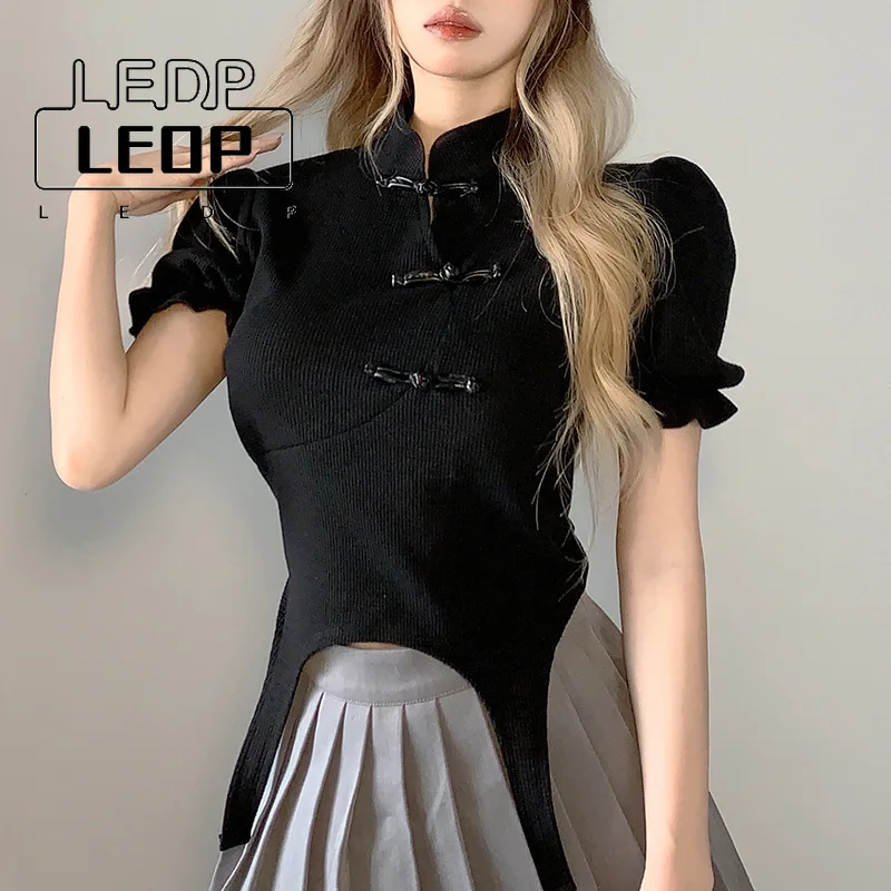 LEDP 2022 Fashion New Summer Retro Sexy Cheongsam Style Irregular Slim Short T-shirt Comfortable and Elegant Top Women
LEDP 2022 Fashion New Summer Retro Sexy Cheongsam Style Irregular Slim Short T-shirt Comfortable and Elegant Top Women