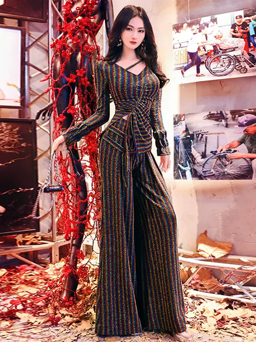 Woman Spring Waist Wrinkled V-neck Color Striped Shirt High Waist Wide Leg Pants Two-piece Set 2022 New Ladies Trousers Suit
Woman Spring Waist Wrinkled V-neck Color Striped Shirt High Waist Wide Leg Pants Two-piece Set 2022 New Ladies Trousers Suit