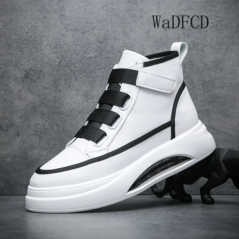 Running Sneakers Men Air Cushion White Shoes Fashion Casual Microfiber Leather Breathable Height Increased Platform Board Shoes
Running Sneakers Men Air Cushion White Shoes Fashion Casual Microfiber Leather Breathable Height Increased Platform Board Shoes