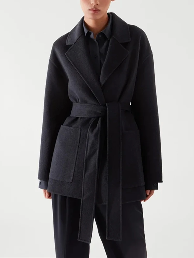 Women's Casual Woolen Coat Autumn Winter Lady Long Sleeve Double Pockets Outwear Top With Sashes
Women's Casual Woolen Coat Autumn Winter Lady Long Sleeve Double Pockets Outwear Top With Sashes