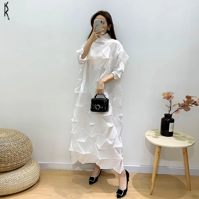 2023 New Miyake Pleated Dress Long Fashion Irregular High Collar Dress Luxury Designe Temperament Elegant Women's Clothing
2023 New Miyake Pleated Dress Long Fashion Irregular High Collar Dress Luxury Designe Temperament Elegant Women's Clothing