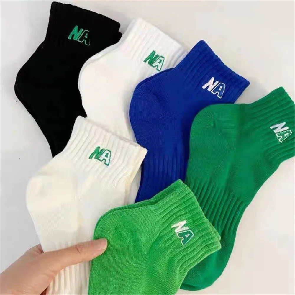 Embroidery Letter NA Socks Fashion Men Women Cotton Short Socks Korea Harajuku Style Kawaii Funny Cartoon Unisex Socks
Embroidery Letter NA Socks Fashion Men Women Cotton Short Socks Korea Harajuku Style Kawaii Funny Cartoon Unisex Socks