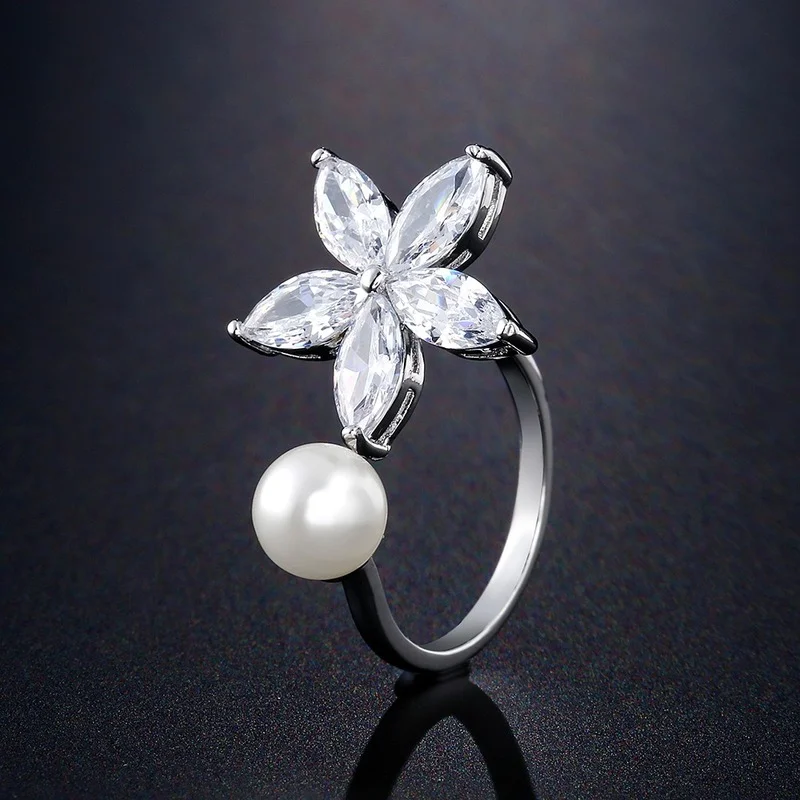 New Cute Romantic Flowers Zircon Rings for Women Fashion Party Jewelry Simple Elegant Pearl Dating Ring Valentine's Day Presenty
New Cute Romantic Flowers Zircon Rings for Women Fashion Party Jewelry Simple Elegant Pearl Dating Ring Valentine's Day Presenty