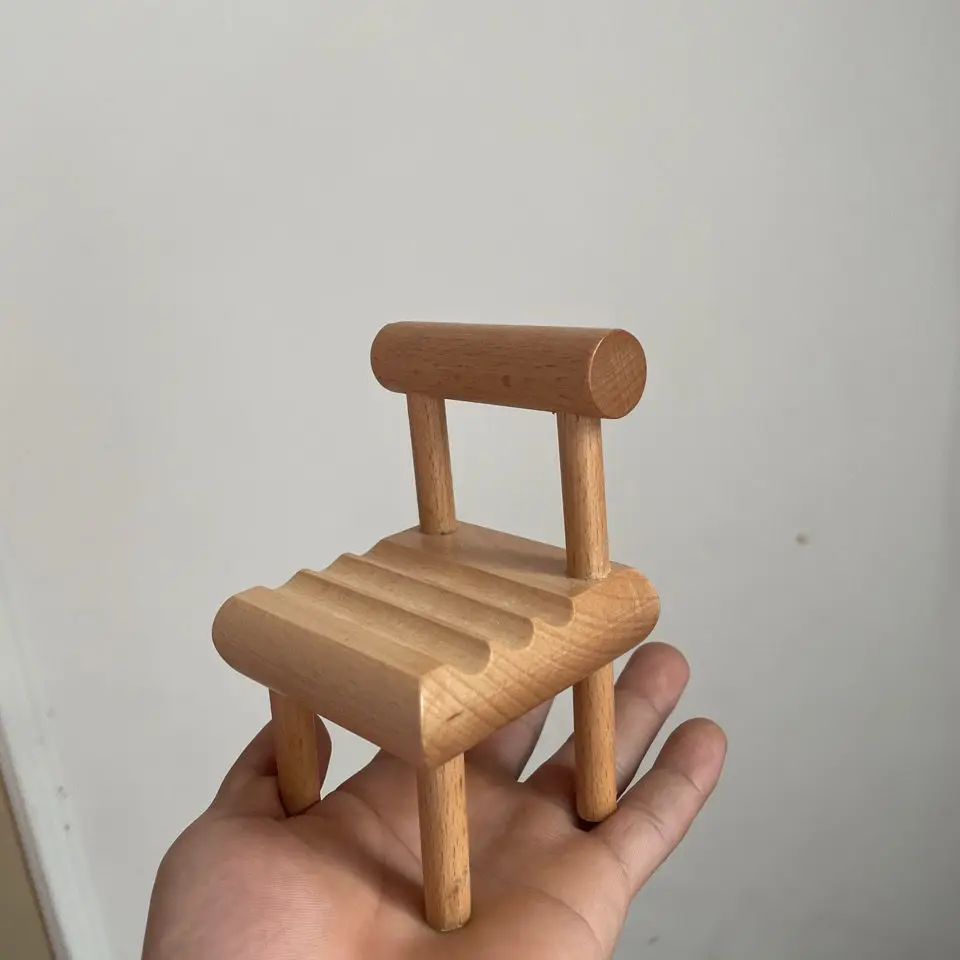 Mobile Phone Bracket Creative Small Cute Live Desktop Solid Wood Ornaments Ipad Bracket Children's Toy Model
Mobile Phone Bracket Creative Small Cute Live Desktop Solid Wood Ornaments Ipad Bracket Children's Toy Model