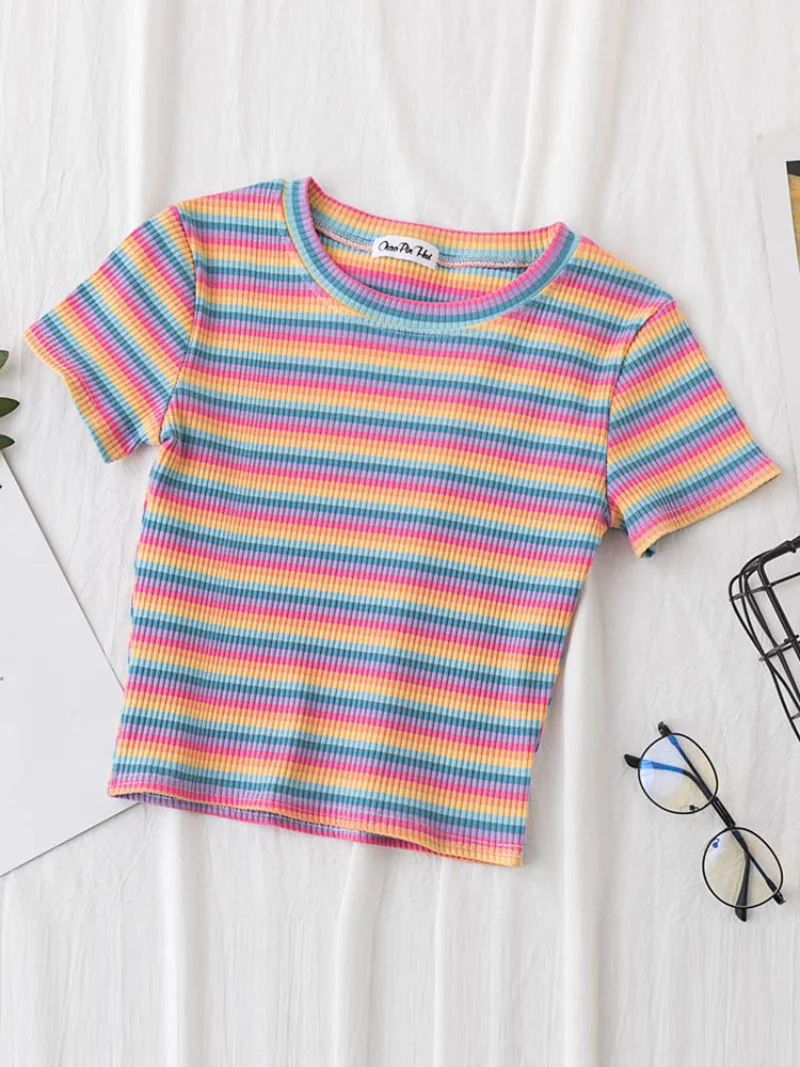 

Летняя Корейская футболка с коротким рукавом, женская одежда, топы, новая футболка, женские топы в радужную полоску, облегающая футболка, футболка в стиле Харадзюку
