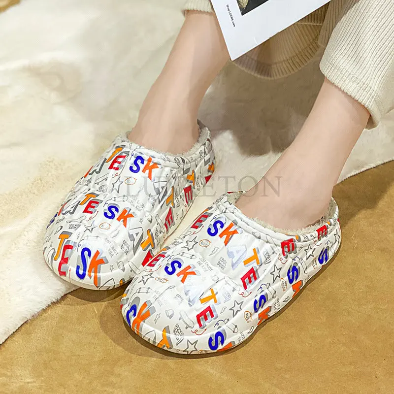 Winter Couple Slippers Indoor Plus Velvet Warm Ladies Slides EVA Waterproof Non-slip Cotton Shoes Flat Lightweight Cotton Shoes
Winter Couple Slippers Indoor Plus Velvet Warm Ladies Slides EVA Waterproof Non-slip Cotton Shoes Flat Lightweight Cotton Shoes