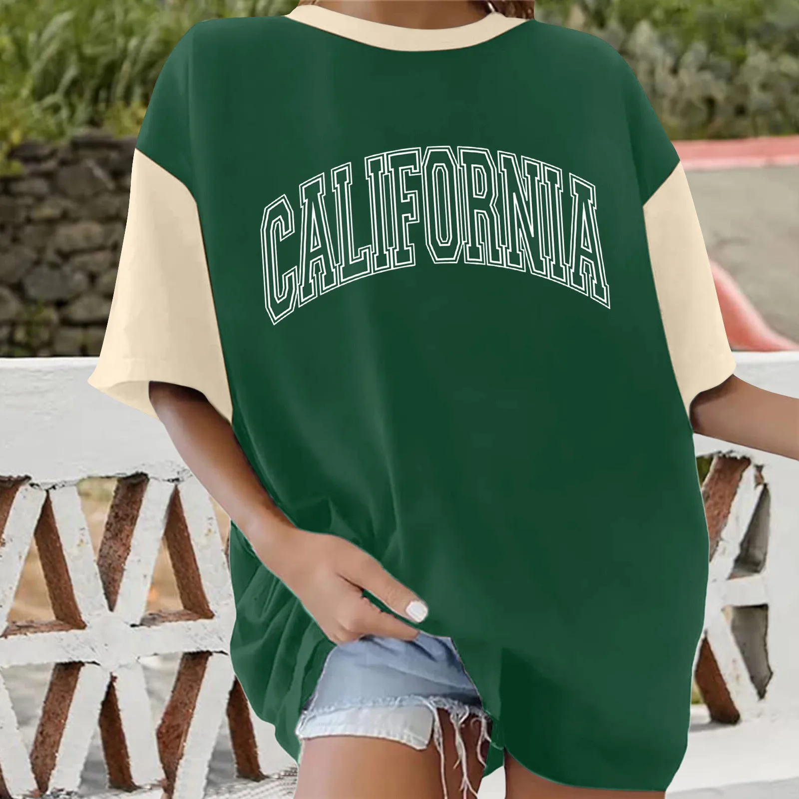 Женская длинная футболка с монограммой, белая футболка из спандекса
Женская длинная футболка с монограммой, белая футболка из спандекса