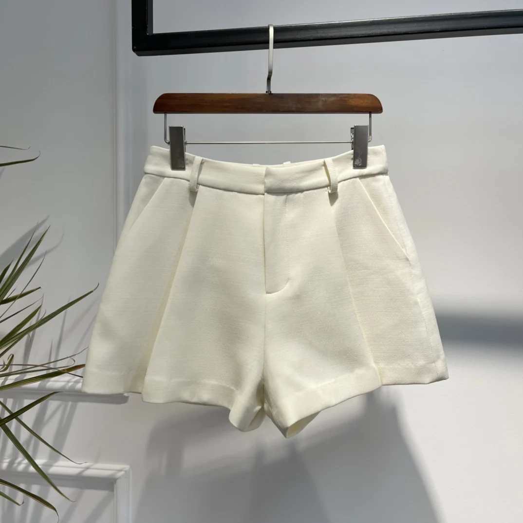Ladies Elegant Off White Silk Wool High Waist Snack Shorts for Women 2022 Spring Summer Top Quality Clothes
Ladies Elegant Off White Silk Wool High Waist Snack Shorts for Women 2022 Spring Summer Top Quality Clothes