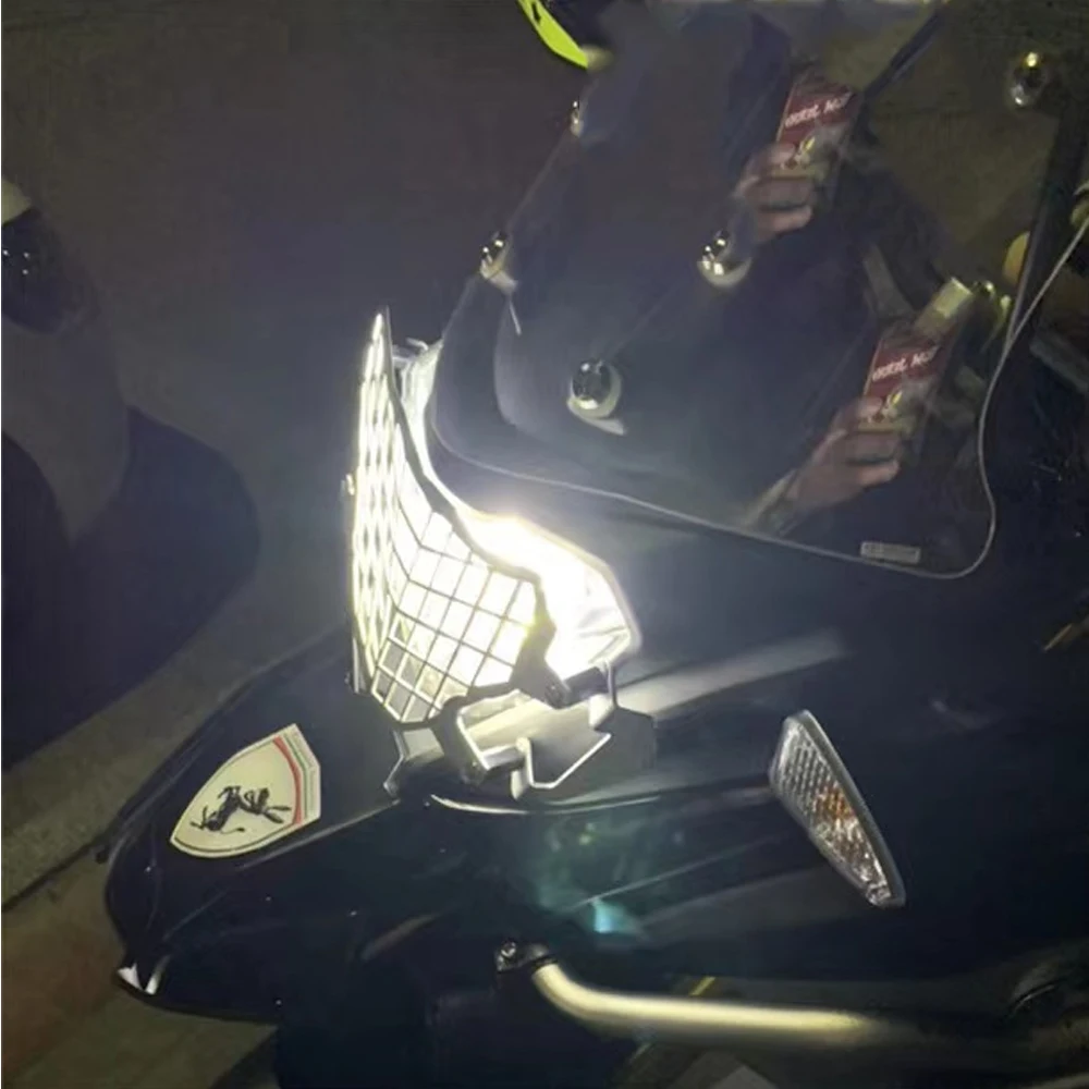For BMW G310GS Motorcycle Headlight Head Light Guard Cover Protection Grille G310 G 310 GS R 2017 2018 2019 2020 2021 2022 2023
For BMW G310GS Motorcycle Headlight Head Light Guard Cover Protection Grille G310 G 310 GS R 2017 2018 2019 2020 2021 2022 2023