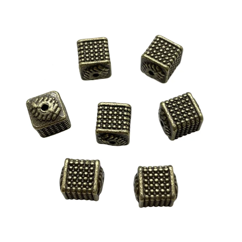 10pcs Charm Cube Perforated Square Bead Connector For Jewelry Making DIY Handmade Bracelet Necklace Alloy Accessories Wholesale
10pcs Charm Cube Perforated Square Bead Connector For Jewelry Making DIY Handmade Bracelet Necklace Alloy Accessories Wholesale