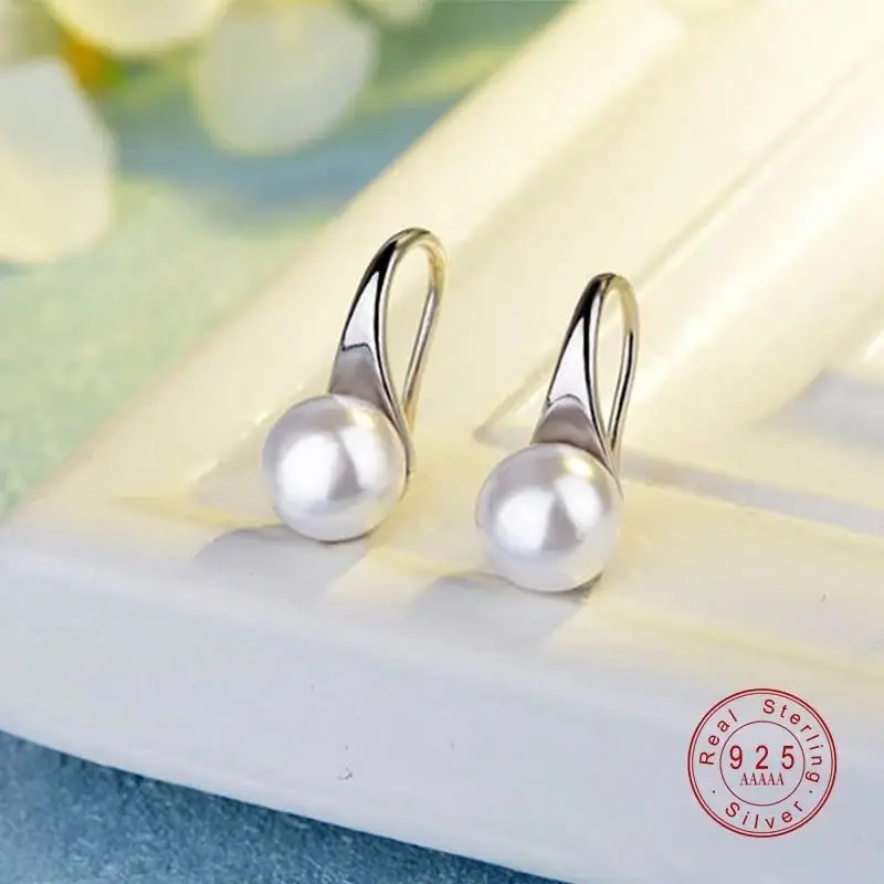 925 Sterling Silver Big Clear Pearl Earrings Simple Round White Pearl Earrings Jewelry Classic Earrings For Women Elegant Gifts 
925 Sterling Silver Big Clear Pearl Earrings Simple Round White Pearl Earrings Jewelry Classic Earrings For Women Elegant Gifts