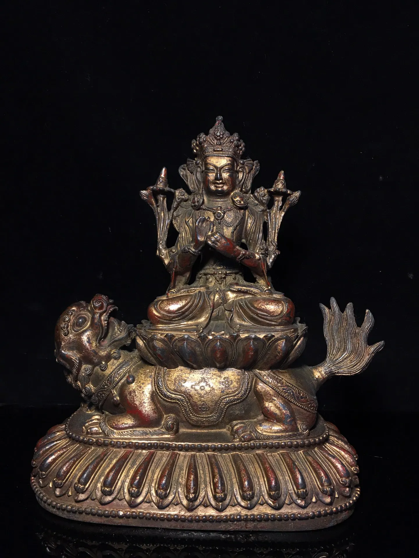 9" Tibetan Temple Collection Old Bronze Cinnabar mud gold Manjushri ride lion worship buddha Town house Exorcism
9" Tibetan Temple Collection Old Bronze Cinnabar mud gold Manjushri ride lion worship buddha Town house Exorcism