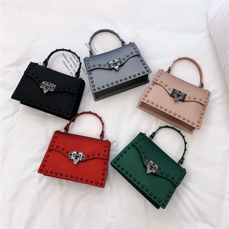Women Small PVC Handbags High Quality Ladies Shoulder Messenger Bags Fashion Designer Female Purses Casual Rivet Crossbody Bag
Women Small PVC Handbags High Quality Ladies Shoulder Messenger Bags Fashion Designer Female Purses Casual Rivet Crossbody Bag