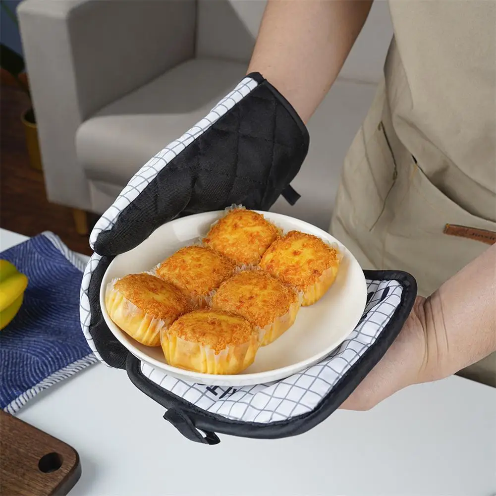2pcs/set Advanced Heat Resistance Silicone Oven Gloves Slip-resistant For Cooking Baking Bbq
2pcs/set Advanced Heat Resistance Silicone Oven Gloves Slip-resistant For Cooking Baking Bbq